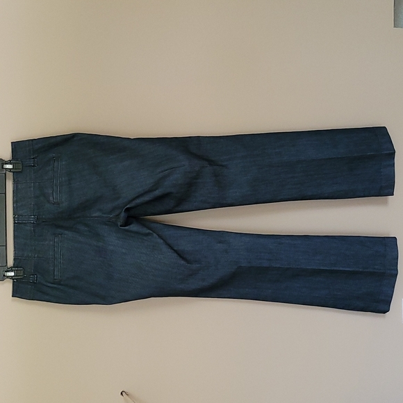 Ann Taylor Signature Fit - Picture 3 of 8